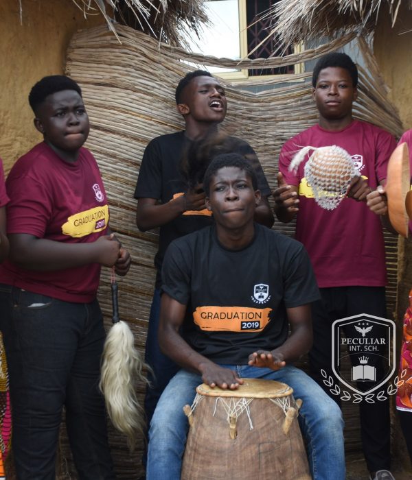 64602284_2212002755562491_1163318443609423872_n